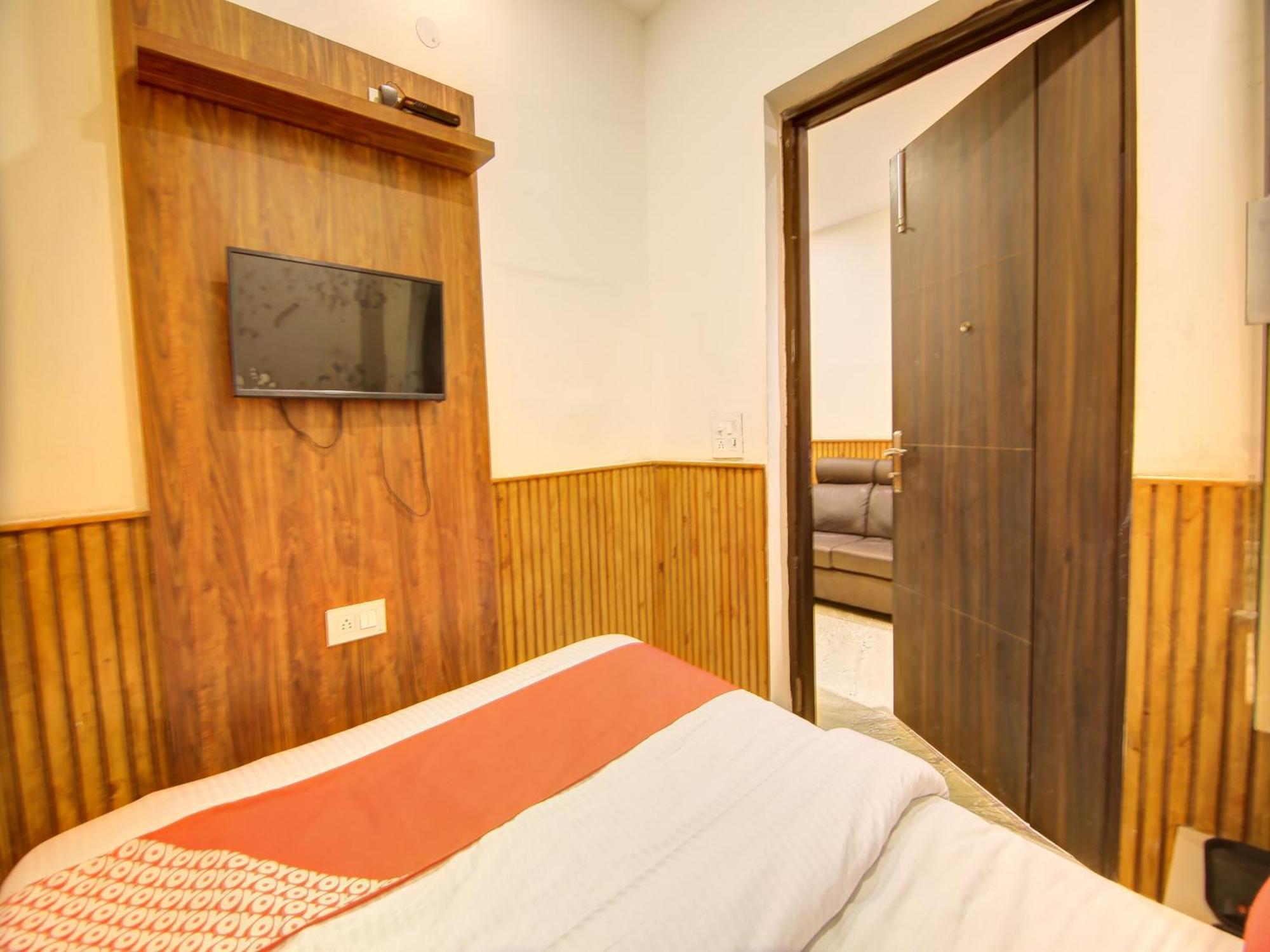 Hotel O Shri Sai Delhi  Eksteriør bilde